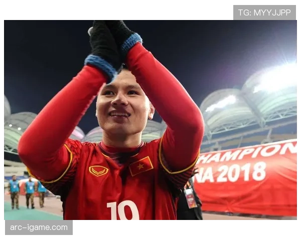 越南足球新星阮光海迎来职业生涯突破，未来之星备受瞩目