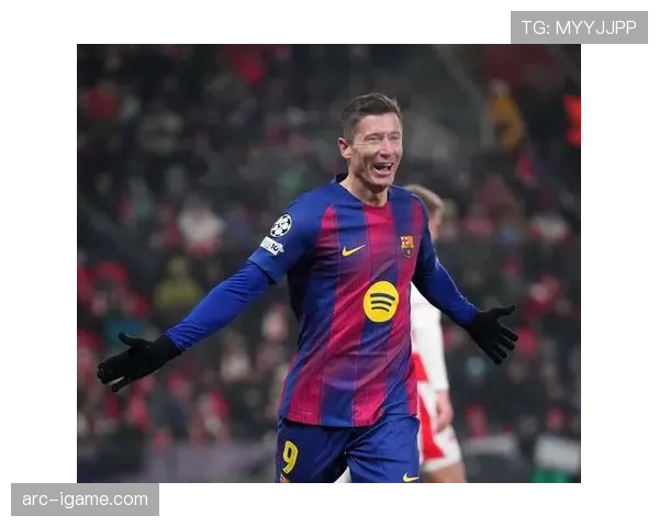 莱万多夫斯基超级杯传射建功，助球队再添荣光稳步提升竞争力